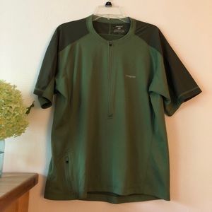 Patagonia Capilene 1/4 Zip Baselayer w/ Tiny Hole